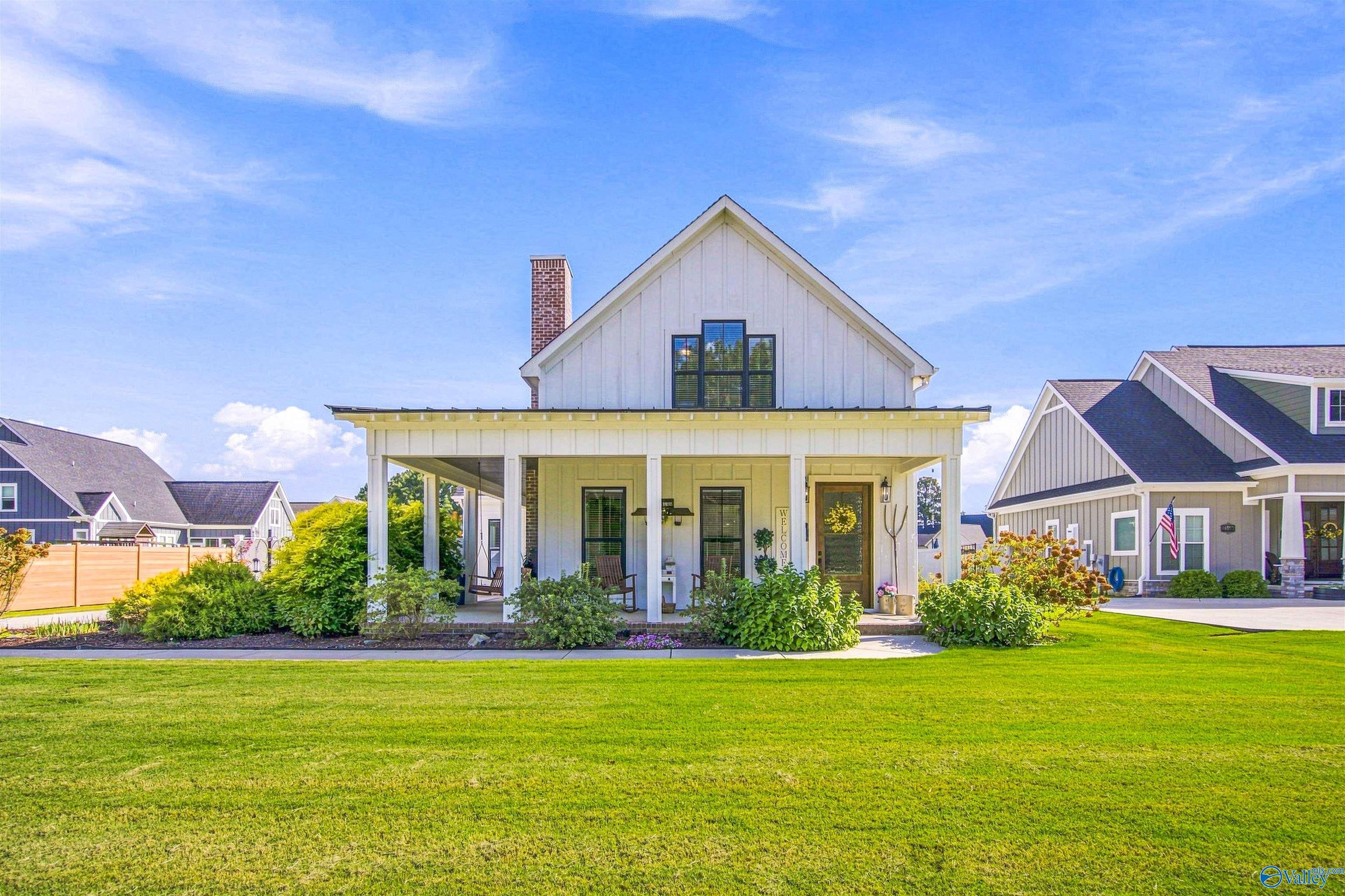 23466 Saint John Rd, Athens, AL 35613
