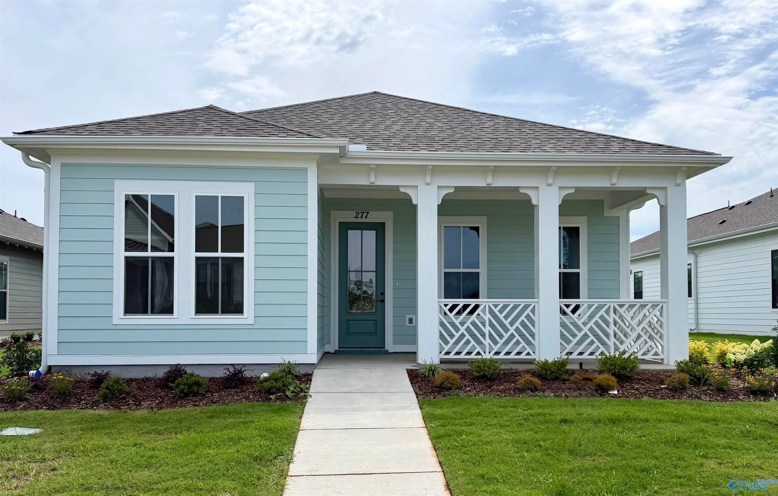 277 Farmhouse Dr, Madison, AL 35757
