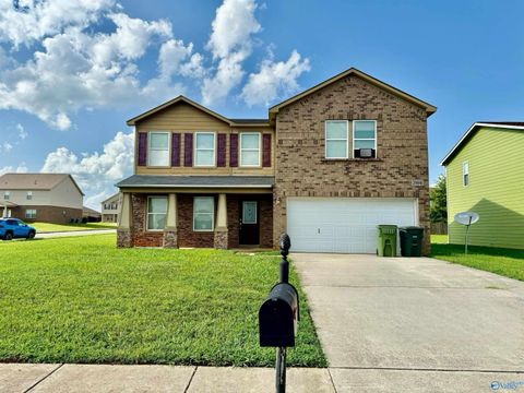 Single Family Residence in Harvest AL 29841 Brentshire Drive.jpg