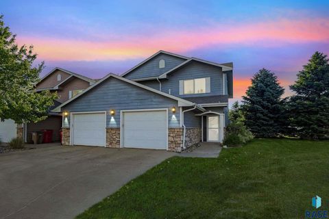 Townhouse in Sioux Falls SD 6501 S Santa Rosa Pl Place.jpg