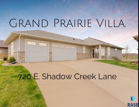 Townhouse in Sioux Falls SD 720 E Shadow Creek Ln Lane.jpg