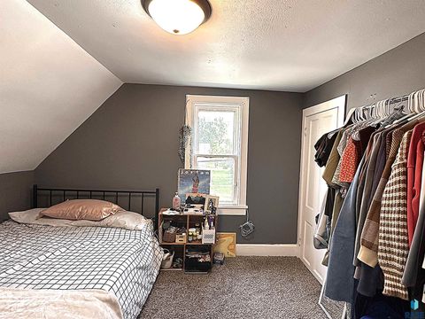 Single Family Residence in Canton SD 816 W 4th St Street 13.jpg
