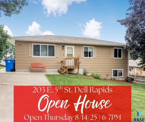 Single Family Residence in Dell Rapids SD 203 E 5th St Street.jpg