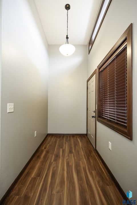 Townhouse in Sioux Falls SD 6408 S Keller Cir Circle 2.jpg