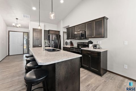 Townhouse in Sioux Falls SD 6802 W Gresford Pl Place.jpg