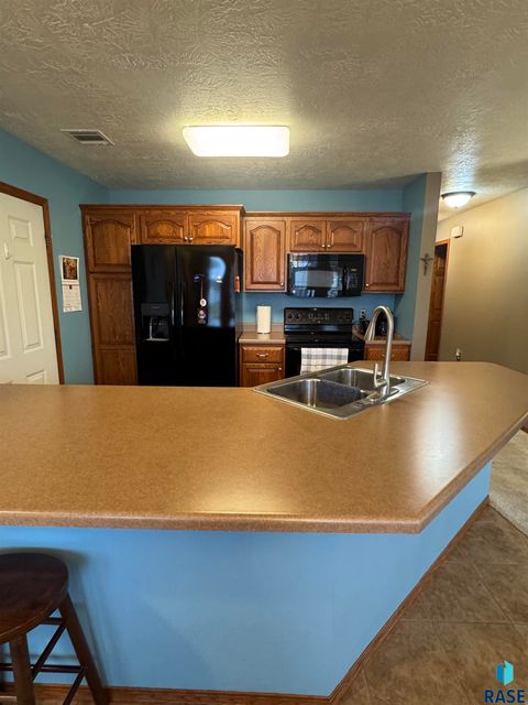 Condominium in Sioux Falls SD 1316 N Fir Pl Place #25.jpg