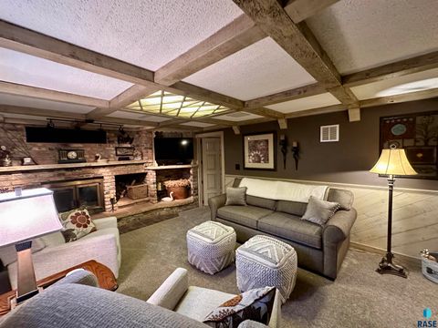 Single Family Residence in Luverne MN 1117 N Cedar St Street 36.jpg