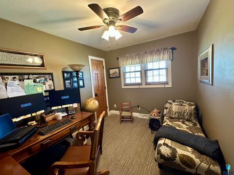 Single Family Residence in Luverne MN 1117 N Cedar St Street 11.jpg