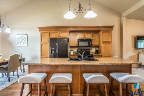 Townhouse in Sioux Falls SD 2905 E Fieldstone Pl Place 5.jpg
