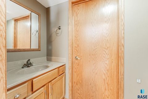 Single Family Residence in Worthing SD 27549 475th Ave Avenue 33.jpg