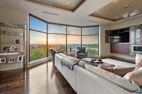 Condominium in Sioux Falls SD 2908 W 37th Cir Circle #501.jpg