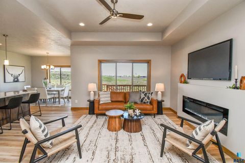 Single Family Residence in Sioux Falls SD 1709 E Wallin Cir Circle 19.jpg