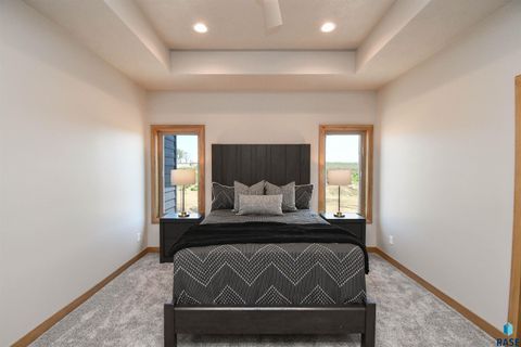 Single Family Residence in Sioux Falls SD 1709 E Wallin Cir Circle 4.jpg