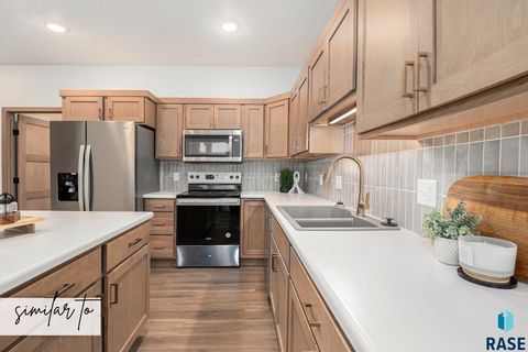 Townhouse in Sioux Falls SD 2515 E Cama Pl Place.jpg