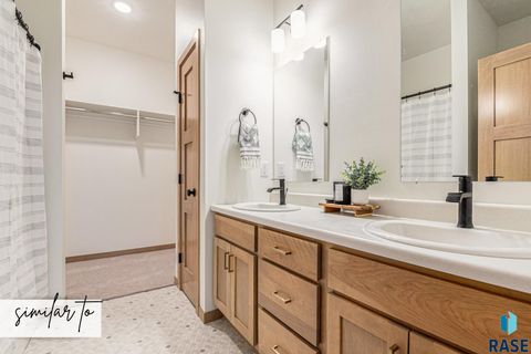 Townhouse in Sioux Falls SD 2515 E Cama Pl Place 7.jpg