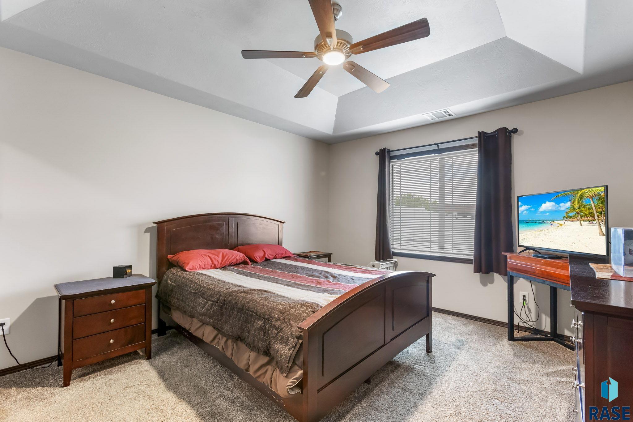 Townhouse in Sioux Falls SD 6702 W Gresford Pl Place 9.jpg