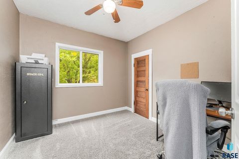 Single Family Residence in Beaver Creek MN 696 20th Ave Avenue 26.jpg