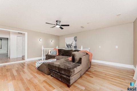 Single Family Residence in Beaver Creek MN 696 20th Ave Avenue 20.jpg