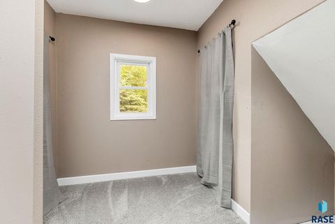 Single Family Residence in Beaver Creek MN 696 20th Ave Avenue 27.jpg