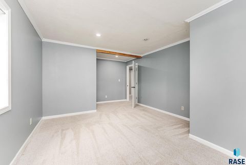 Single Family Residence in Beaver Creek MN 696 20th Ave Avenue 28.jpg
