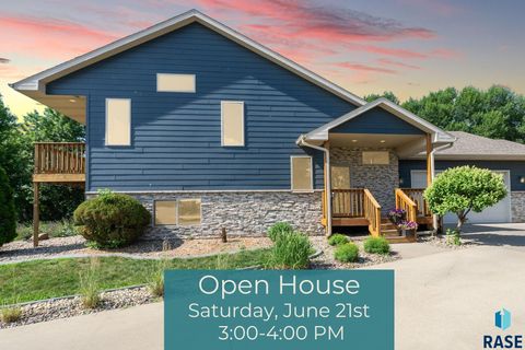 Single Family Residence in Brandon SD 212 N Fairway Dr Drive.jpg