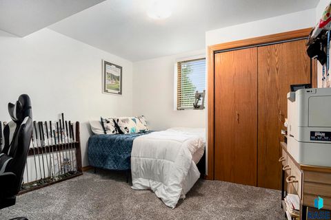 Single Family Residence in Lennox SD 46687 276th St Street 28.jpg