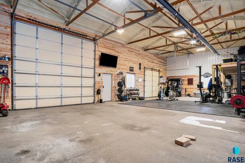 Single Family Residence in Lennox SD 46687 276th St Street 34.jpg