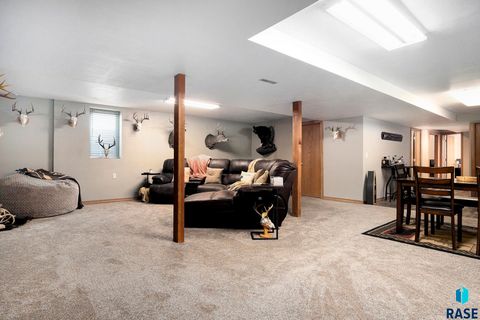 Single Family Residence in Lennox SD 46687 276th St Street 23.jpg