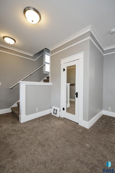 Single Family Residence in Luverne MN 504 N Cedar St Street 19.jpg