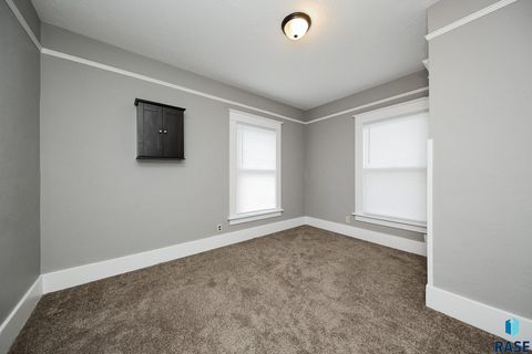 Single Family Residence in Luverne MN 504 N Cedar St Street 30.jpg