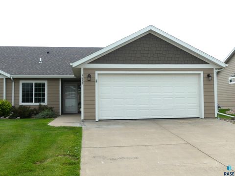 Townhouse in Sioux Falls SD 1038 N Lalley Ln Lane.jpg