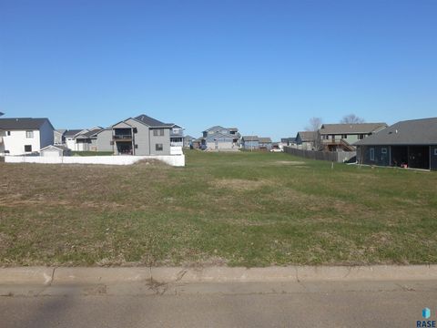  in Sioux Falls SD 1109 N Bahnson Ave Avenue.jpg