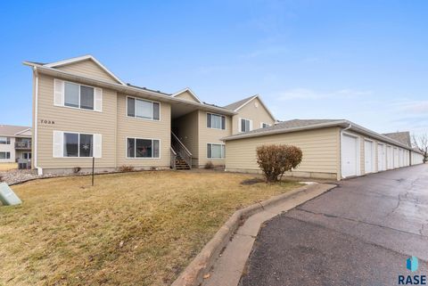 Condominium in Sioux Falls SD 7039 W 56th St Street #4.jpg