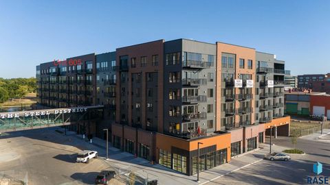 Condominium in Sioux Falls SD 151 E 4th Pl Place #605 1.jpg