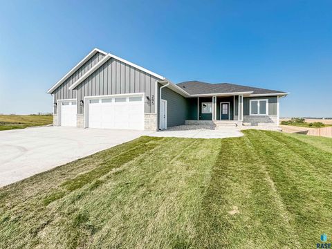 Single Family Residence in Crooks SD 205 W Willow Trl Trail.jpg