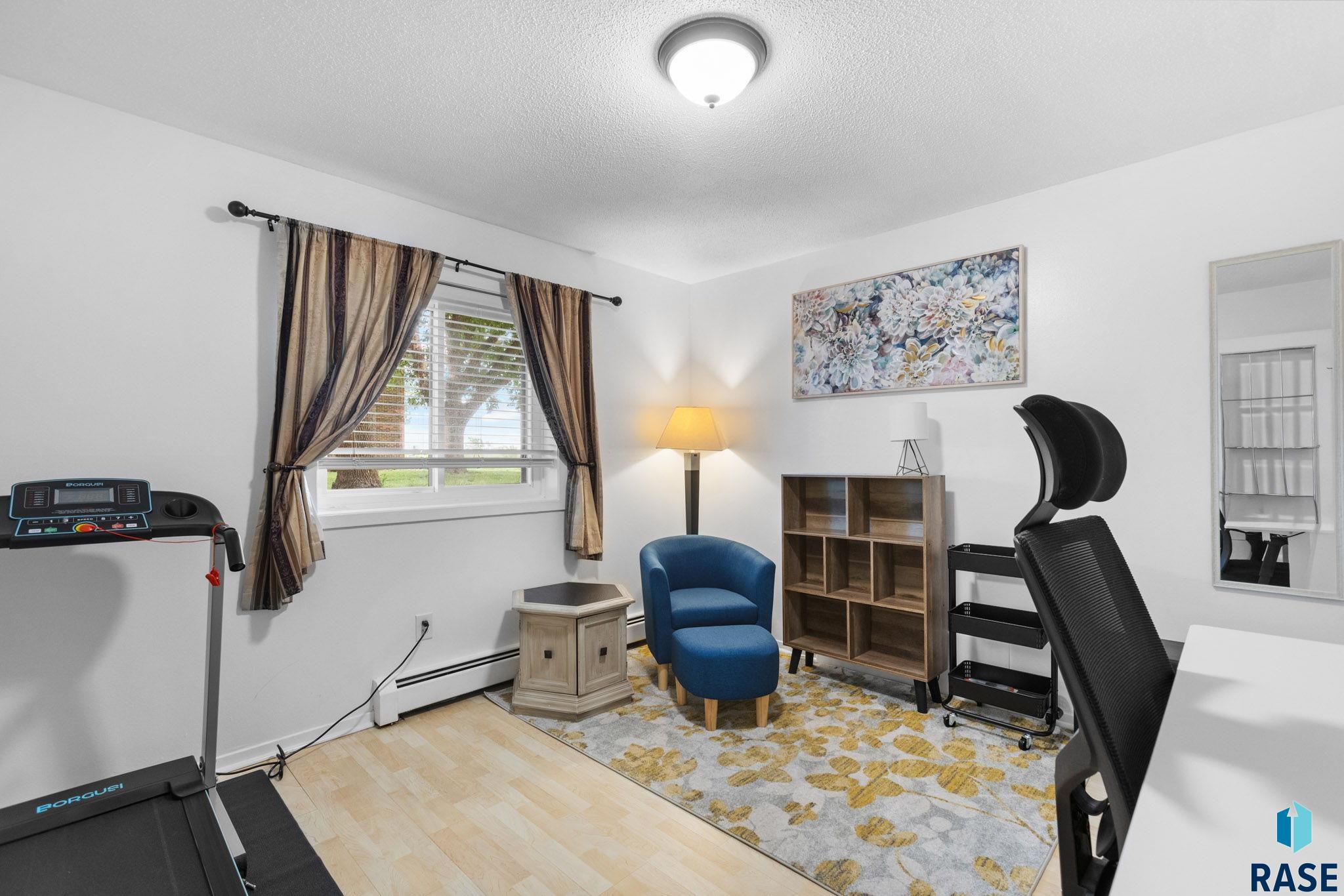 Condominium in Sioux Falls SD 3552 S Gateway Blvd Boulevard #102 8.jpg