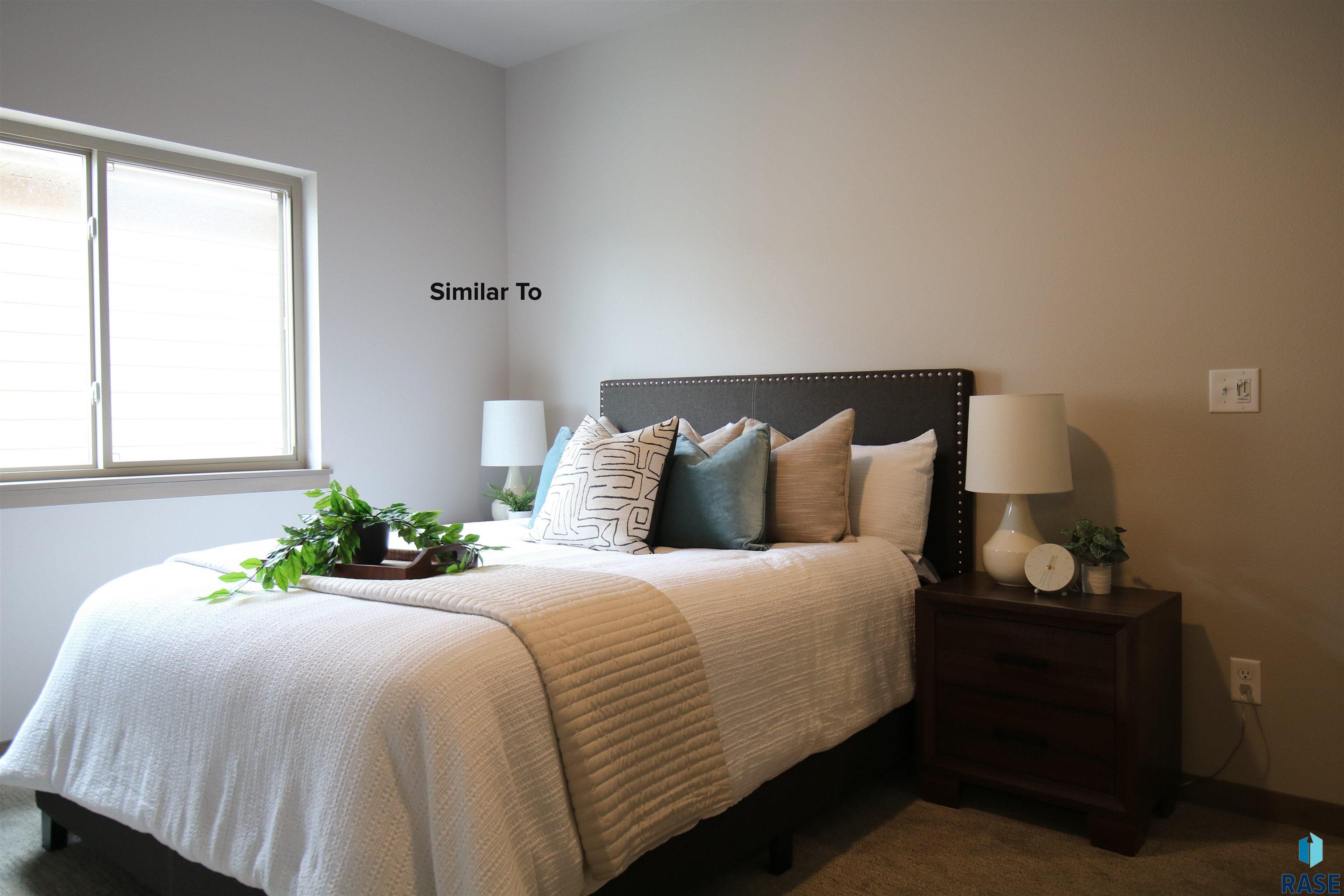 Single Family Residence in Sioux Falls SD 5809 W Raleigh Cir Circle 8.jpg