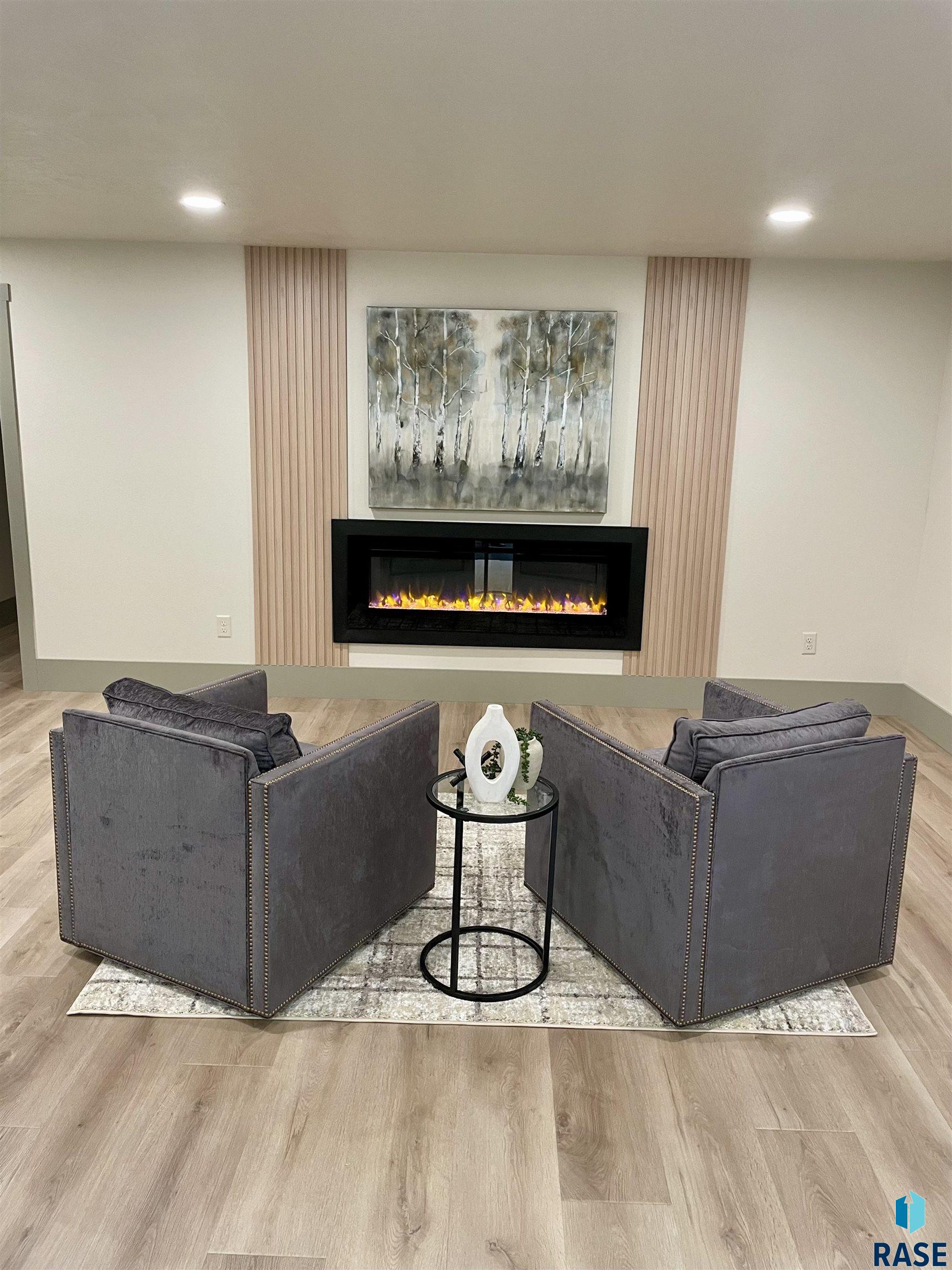 Single Family Residence in Sioux Falls SD 5109 Manchester Ct Court 17.jpg