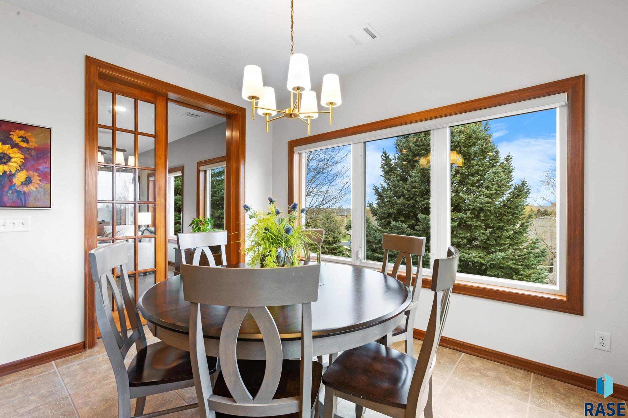 Condominium in Sioux Falls SD 5919 S Grand Lodge Pl Place #37 9.jpg