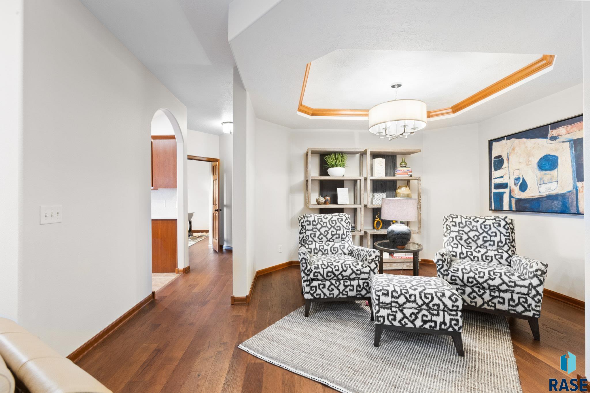 Condominium in Sioux Falls SD 5919 S Grand Lodge Pl Place #37 17.jpg