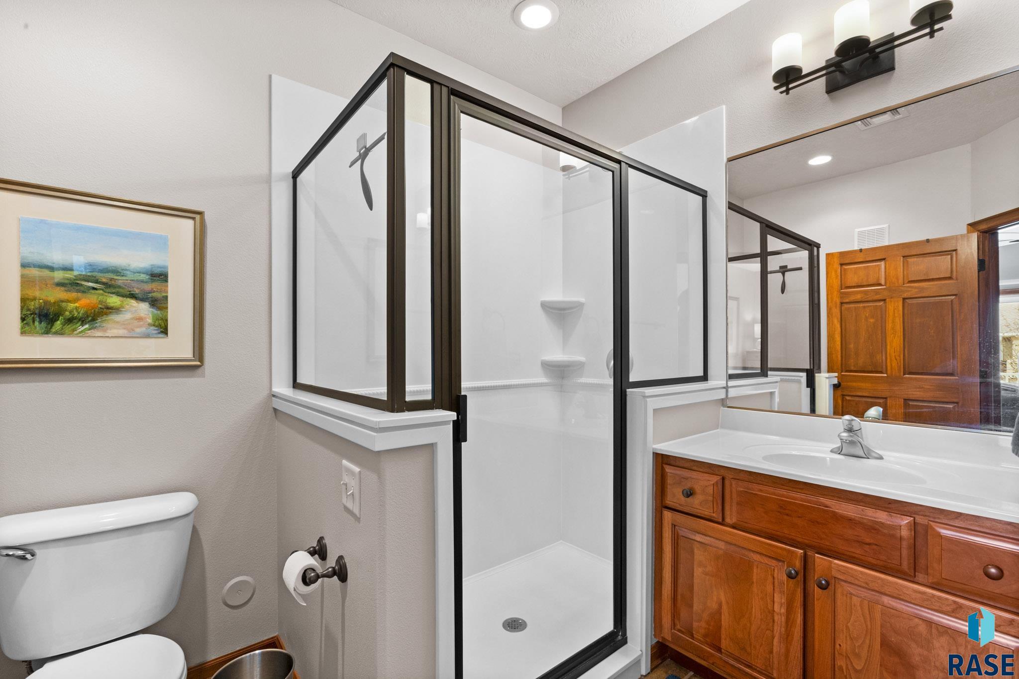 Condominium in Sioux Falls SD 5919 S Grand Lodge Pl Place #37 26.jpg
