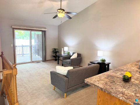 Townhouse in Sioux Falls SD 1805 E 57th St Street 7.jpg
