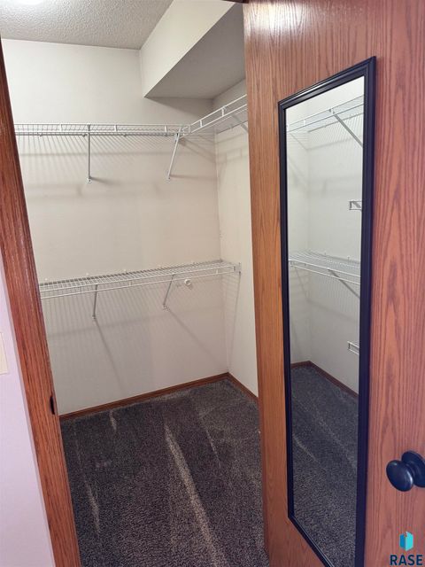 Townhouse in Sioux Falls SD 1805 E 57th St Street 27.jpg