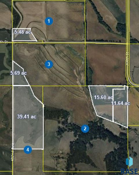 Farm in Alcester SD 2 308th St Street.jpg