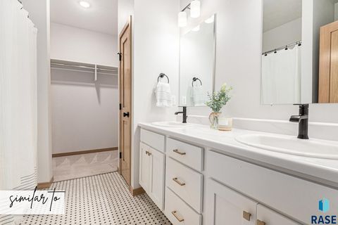 Townhouse in Sioux Falls SD 2513 E Cama Pl Place 7.jpg