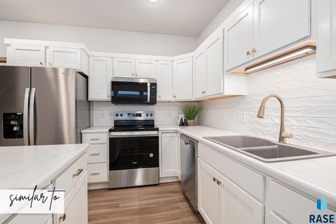 Townhouse in Sioux Falls SD 2513 E Cama Pl Place 5.jpg