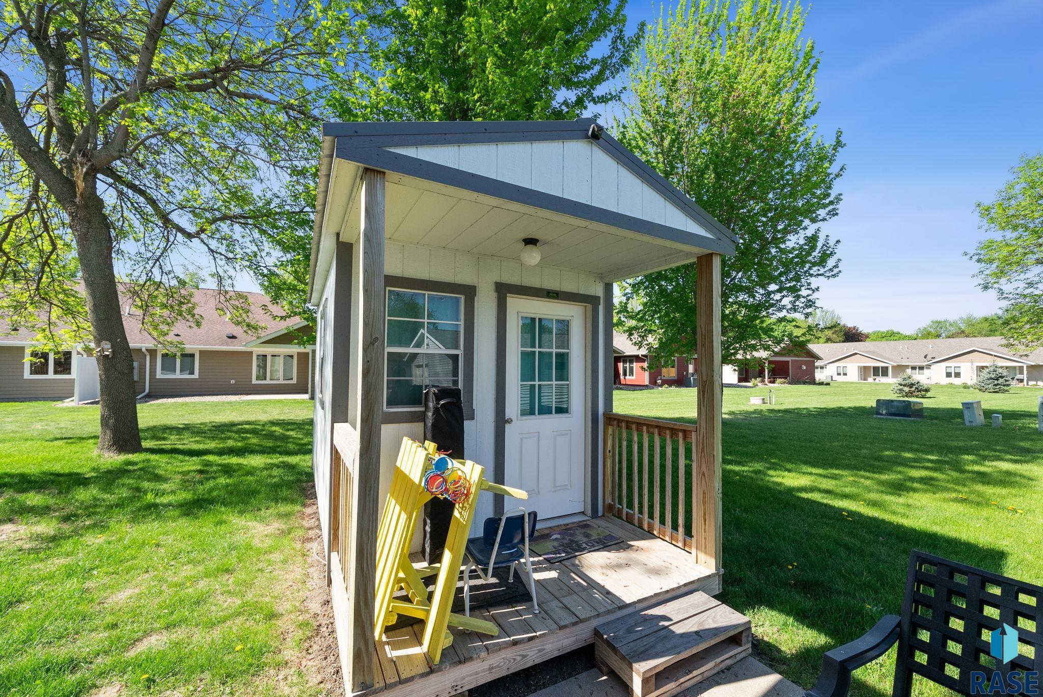 Single Family Residence in Luverne MN 1013 N Blue Mound Ave Avenue 46.jpg