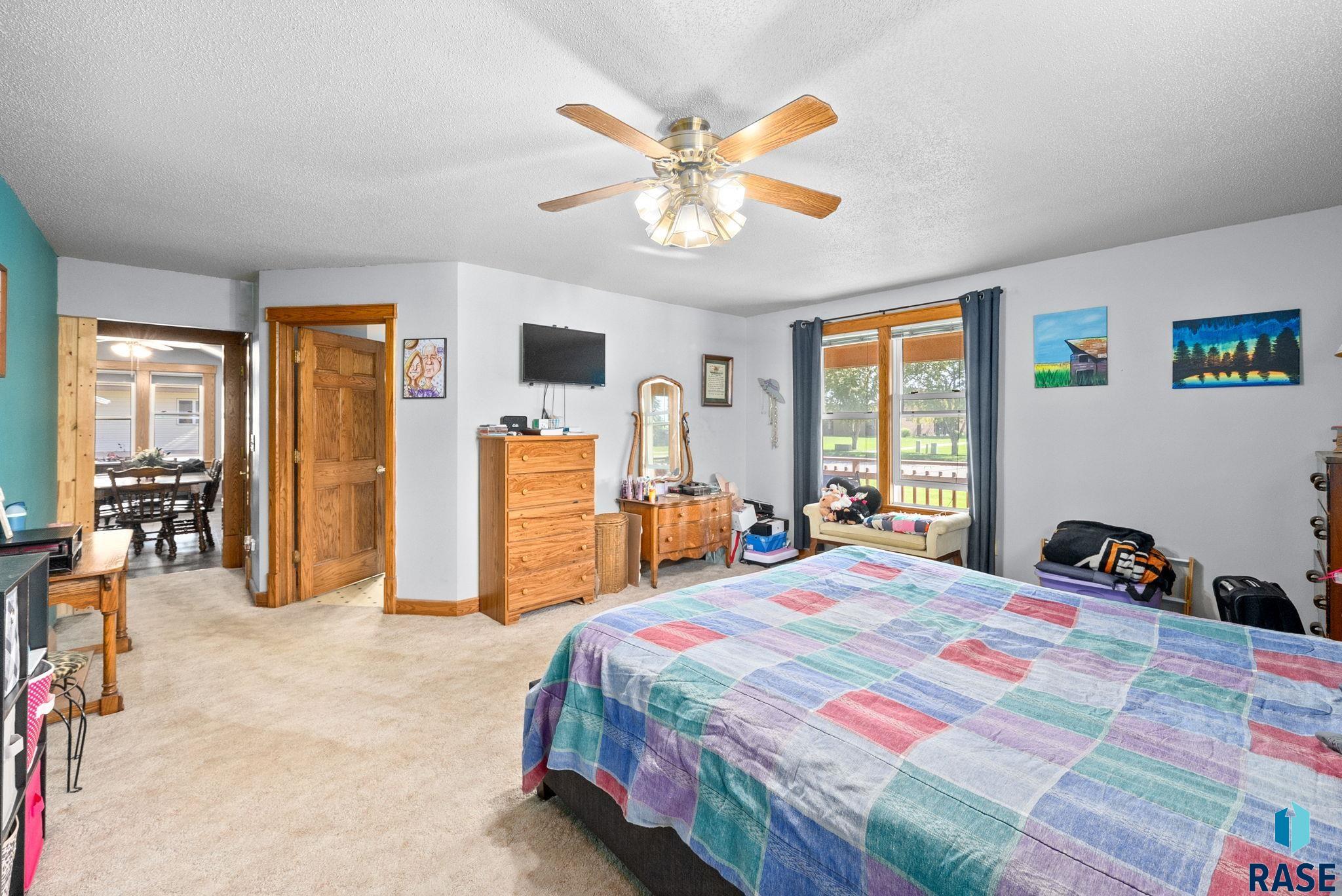 Single Family Residence in Luverne MN 1013 N Blue Mound Ave Avenue 17.jpg