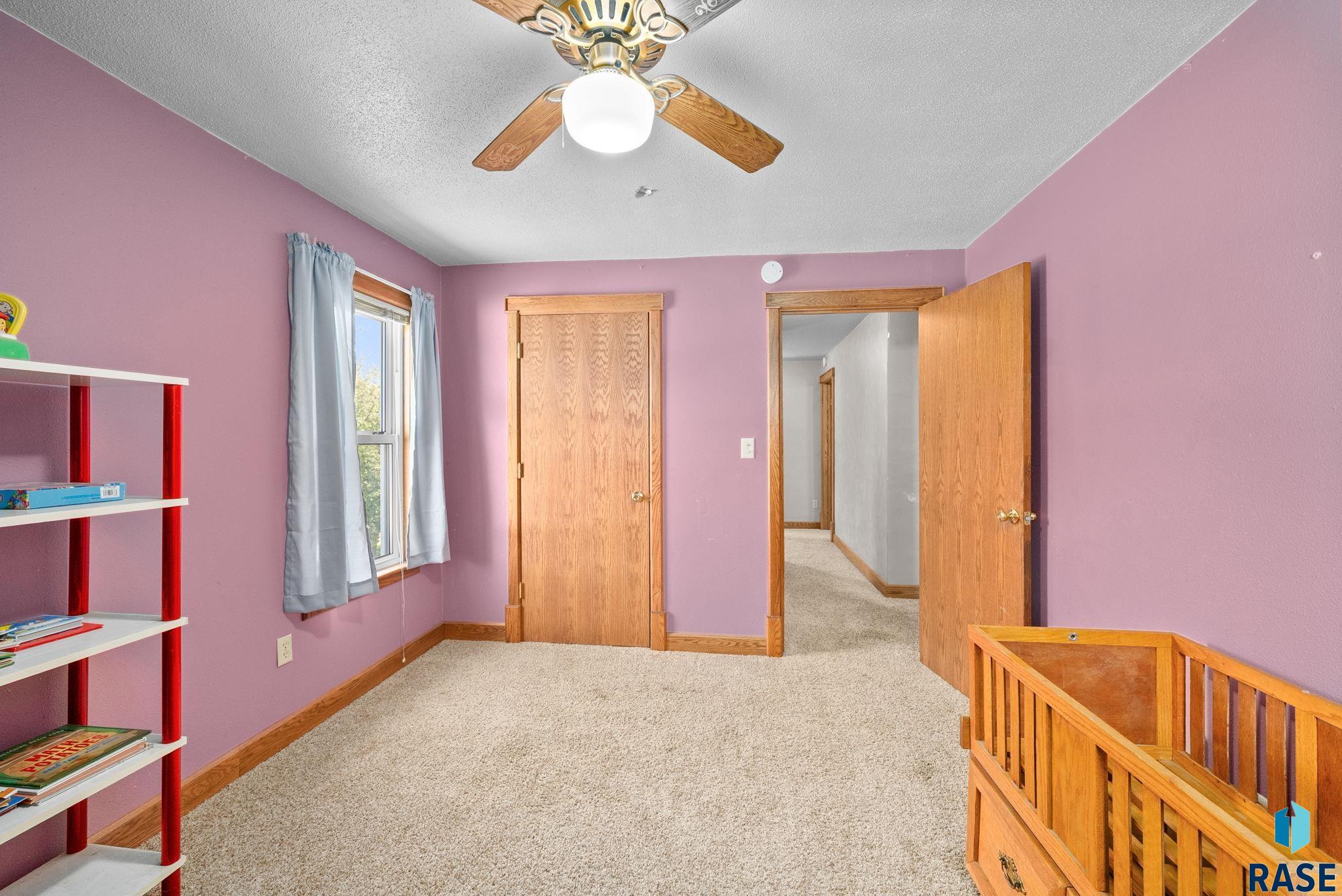 Single Family Residence in Luverne MN 1013 N Blue Mound Ave Avenue 23.jpg