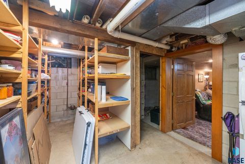 Single Family Residence in Luverne MN 1013 N Blue Mound Ave Avenue 38.jpg
